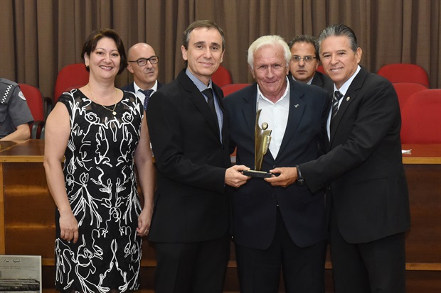 Luis Penteado recebe título de Cidadão Piracicabano
