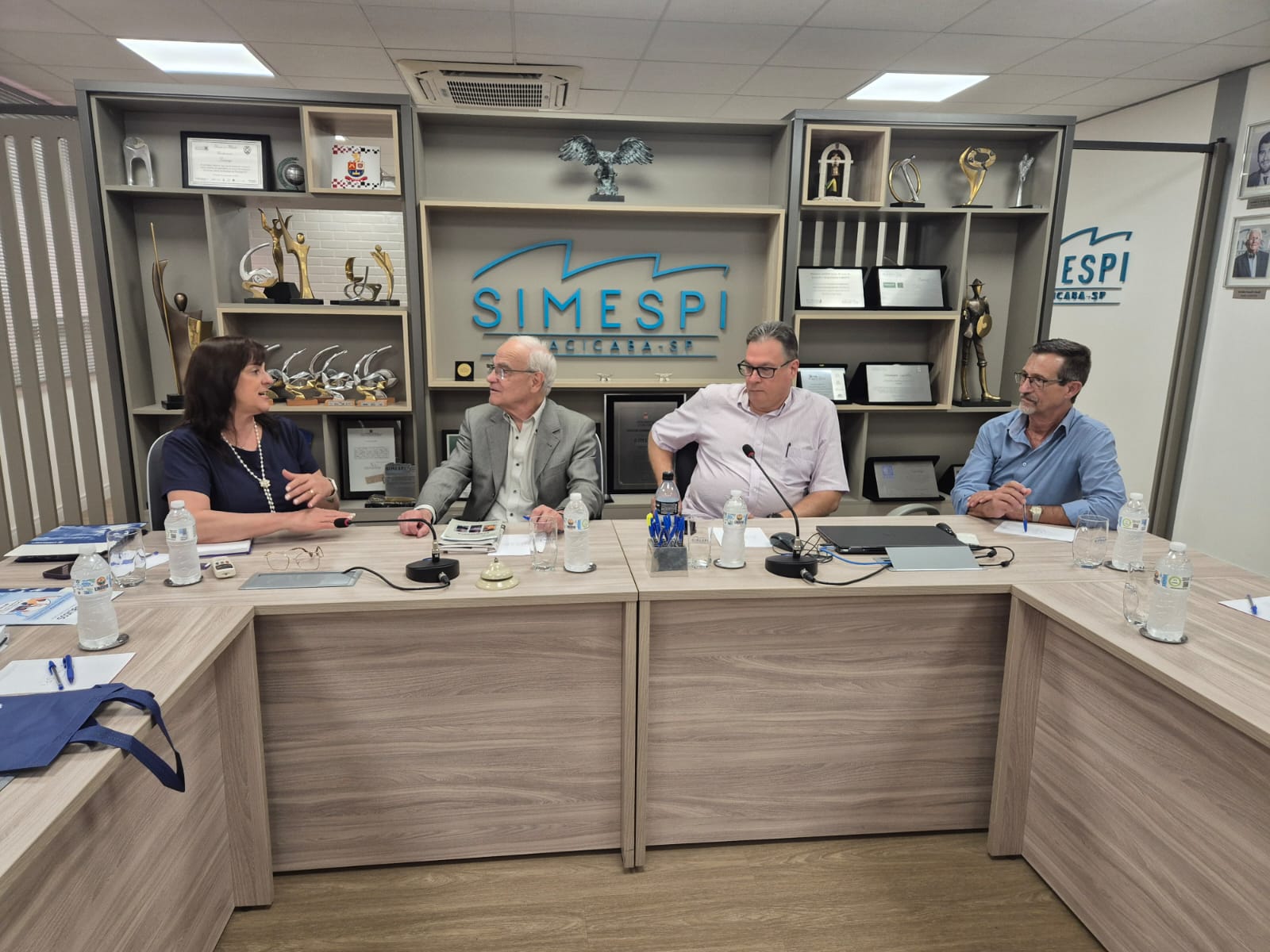 Simespi recebe a visita do presidente do Corecon-SP