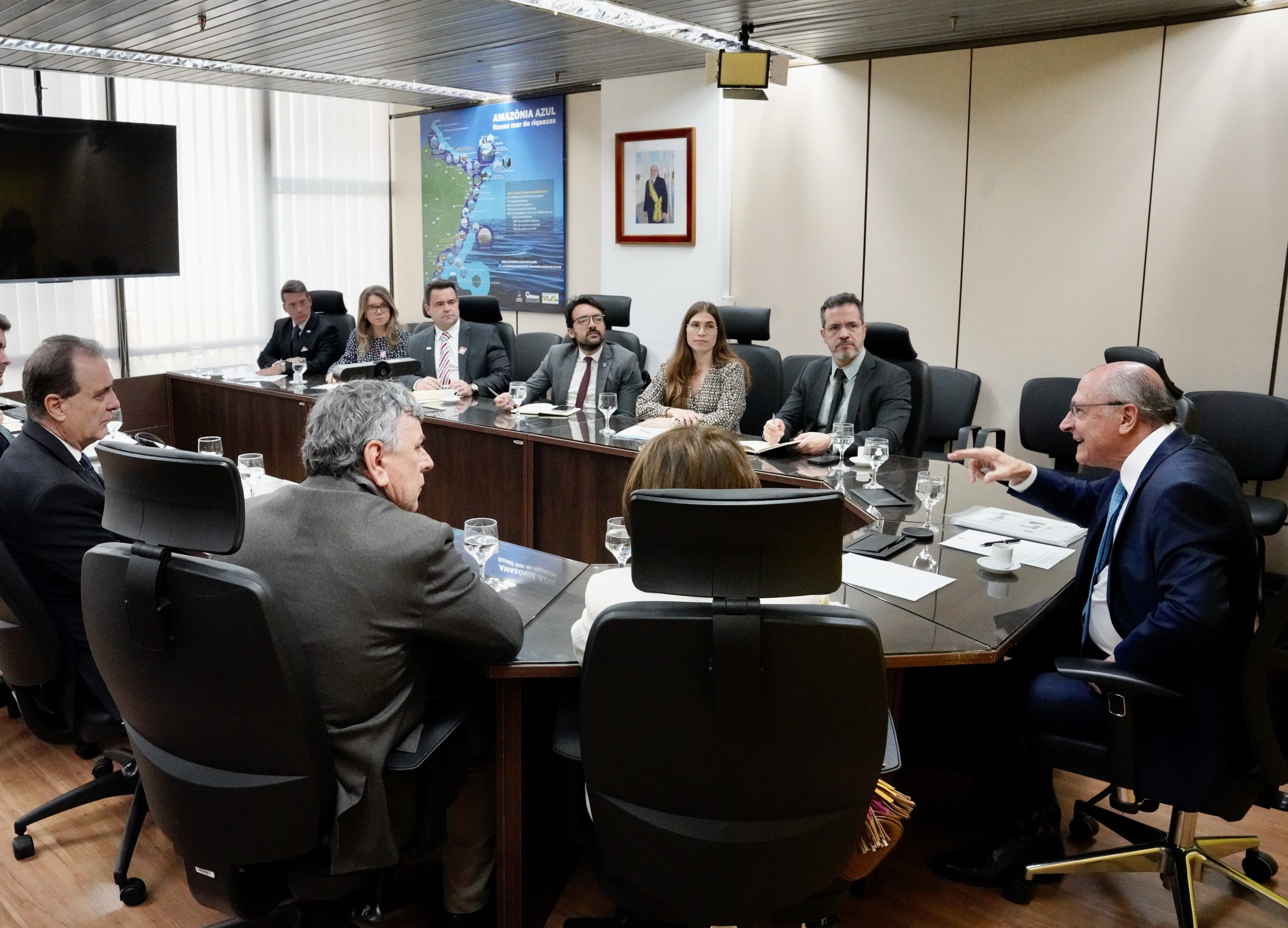 Governo atende reivindicações do Simespi e inclui fornecedoras no Plano Brasil Soberano