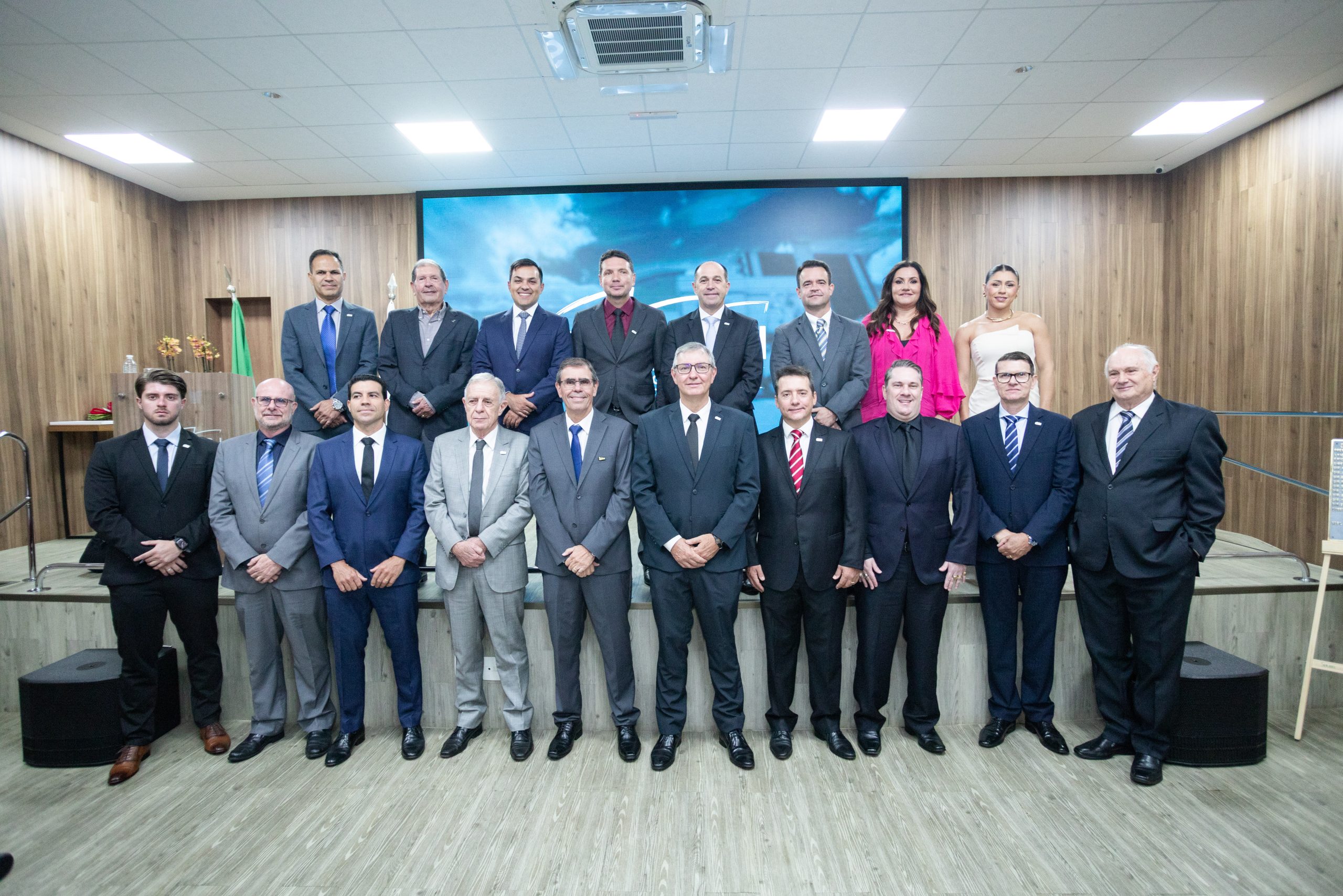 Simespi empossa diretoria e reforça compromisso com o desenvolvimento regional